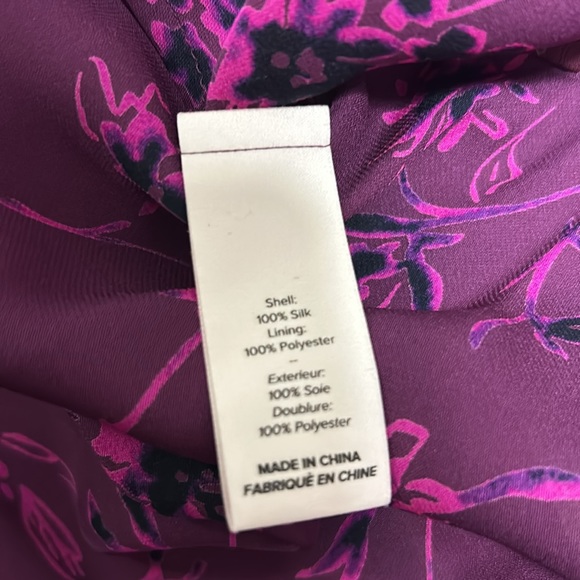 CINQ A SEPT FLORAL PRINT TIE-NECK TOP - Picture 8 of 9